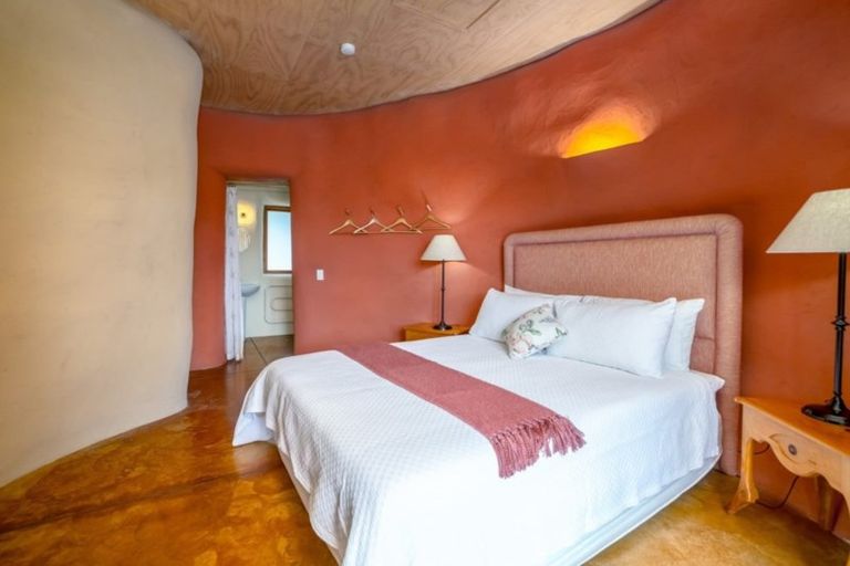 Photo of property in 22 Cambridge Road, Martinborough, 5711