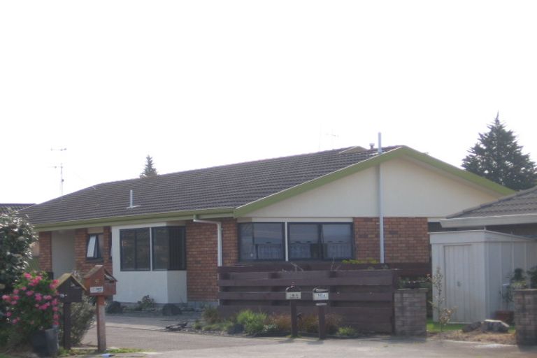 Photo of property in 16b Ngamotu Place, Mount Maunganui, 3116