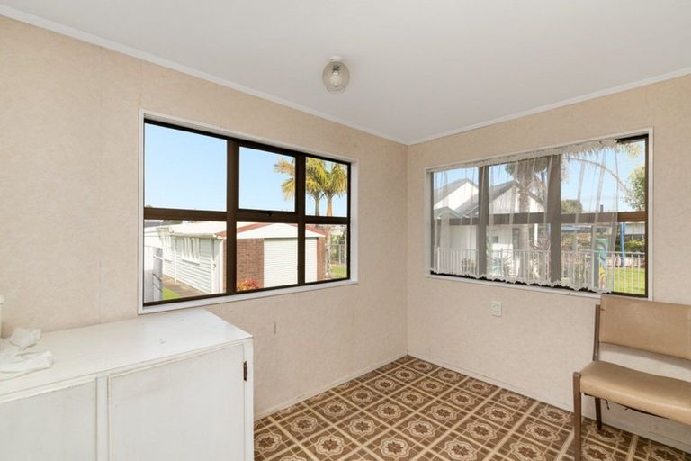 Photo of property in 33 Hawea Street, Mount Maunganui, 3116
