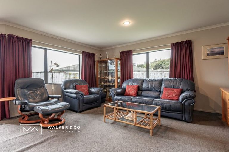 Photo of property in 2 Evergreen Crescent, Trentham, Upper Hutt, 5018