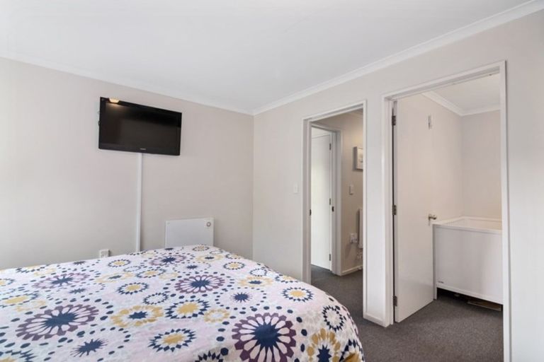 Photo of property in 21 Treeton Place, Wakefield, 7025