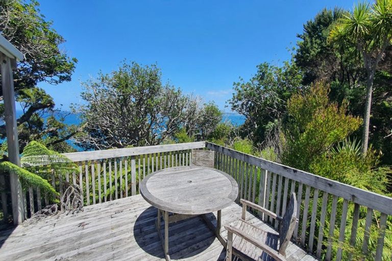 Photo of property in 3 Hall Head Road, Kawau Island, 0920