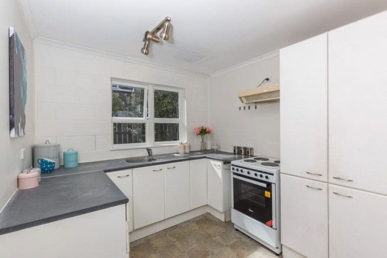Photo of property in 1/422 Hibiscus Coast Highway, Orewa, 0931