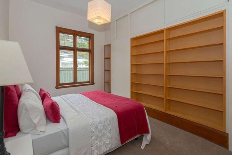 Photo of property in 4 Cliff Street, Moncks Bay, Christchurch, 8081