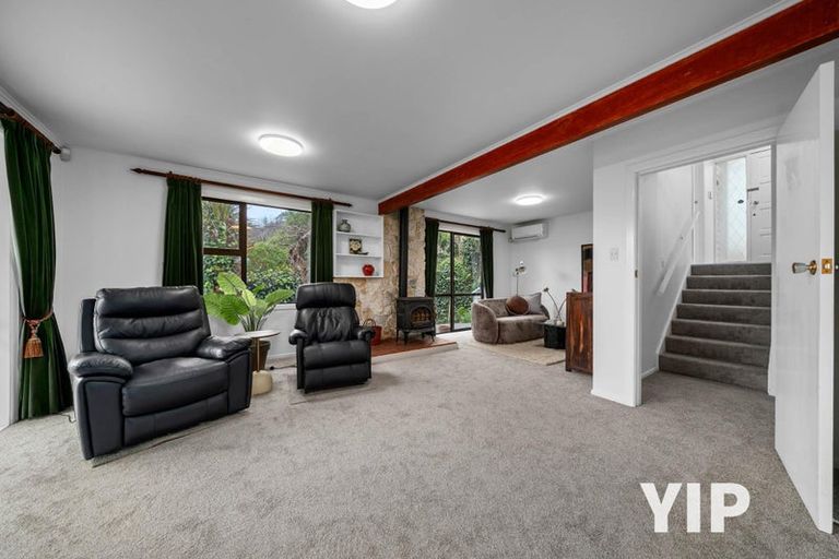 Photo of property in 11 Kau Kau Way, Ngaio, Wellington, 6035
