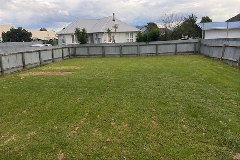 Photo of property in 31 Hillary Crescent, Maraenui, Napier, 4110