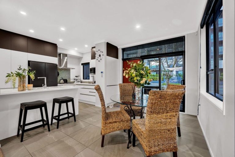 Photo of property in 182 Hobsonville Point Road, Hobsonville, Auckland, 0616