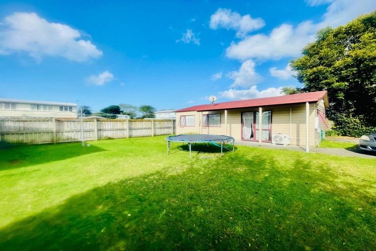 Photo of property in 34 Waipapa Crescent, Otara, Auckland, 2023