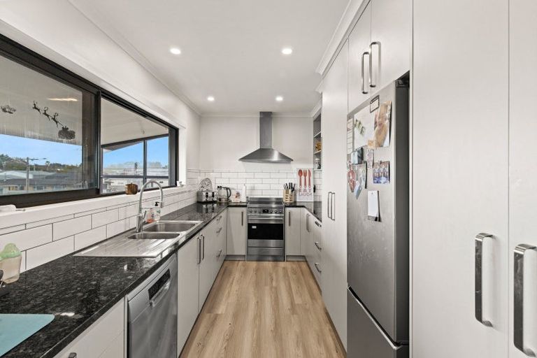 Photo of property in 6a Cutfield Street, Inglewood, 4330