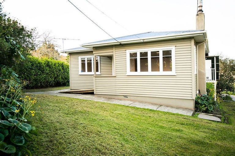 Photo of property in 96d Matua Road, Huapai, Kumeu, 0810