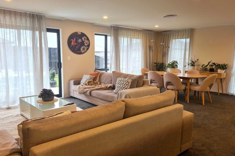 Photo of property in 85 Lady Isaac Drive, Rolleston, 7615