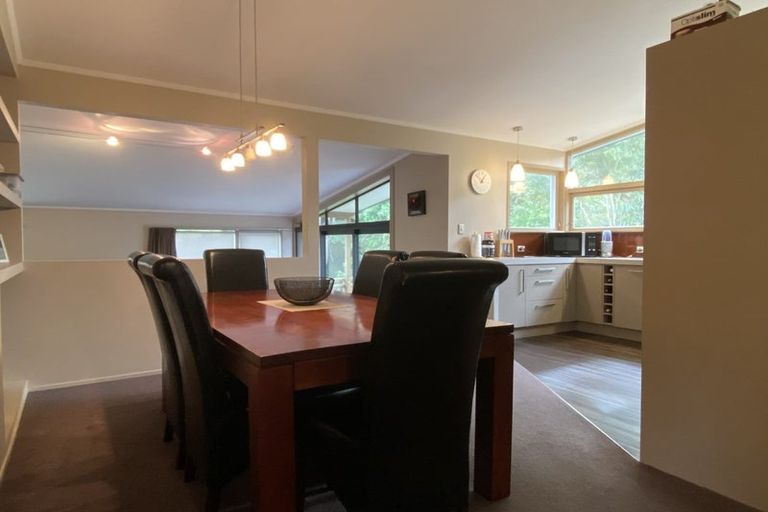 Photo of property in 976 Beach Road, Torbay, Auckland, 0630