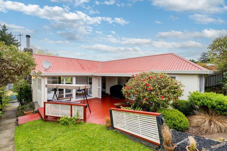 Photo of property in 20 Waldron Crescent, Green Island, Dunedin, 9018