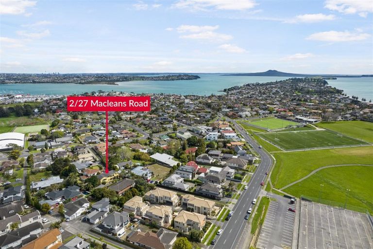 Photo of property in 2/27 Macleans Road, Bucklands Beach, Auckland, 2014