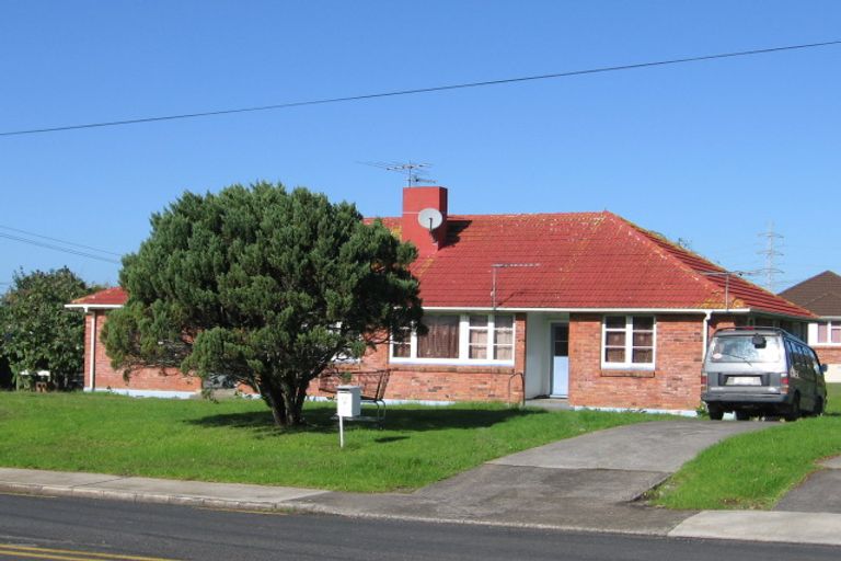 Photo of property in 13 Cobham Crescent, Otara, Auckland, 2023