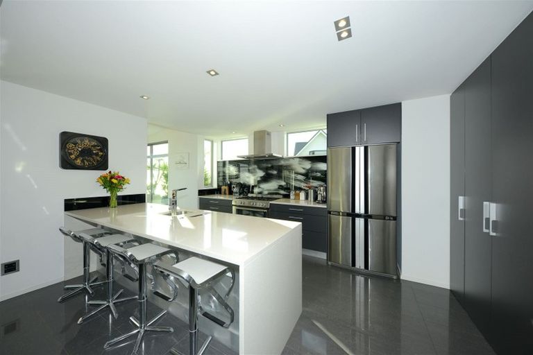 Photo of property in 10 Sanscrit Place, Richmond Hill, Christchurch, 8081