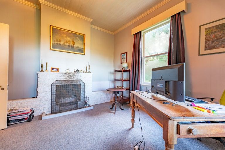 Photo of property in 10 Hodges Road, Waimate, 7977