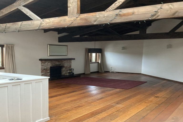 Photo of property in 4/12 Little George Street, Thorndon, Wellington, 6011