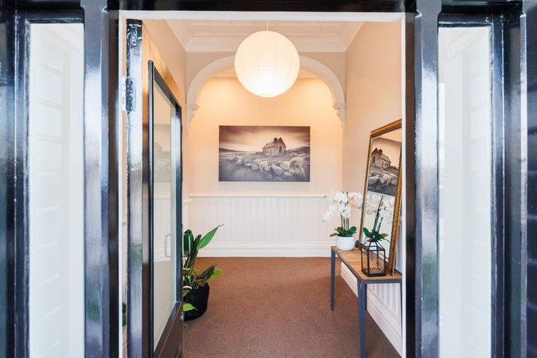 Photo of property in 10 Stewart Street, Marton, 4710