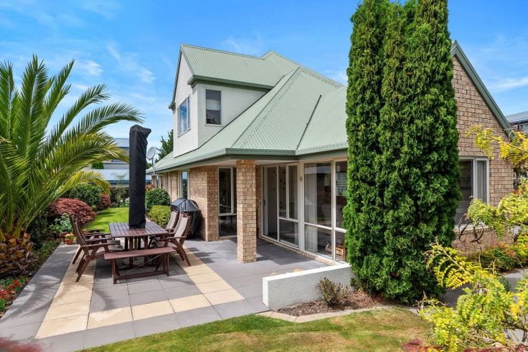 Photo of property in 106a Roydvale Avenue, Burnside, Christchurch, 8053