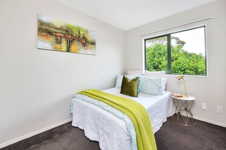 Photo of property in 22a Harrington Road, Henderson, Auckland, 0610
