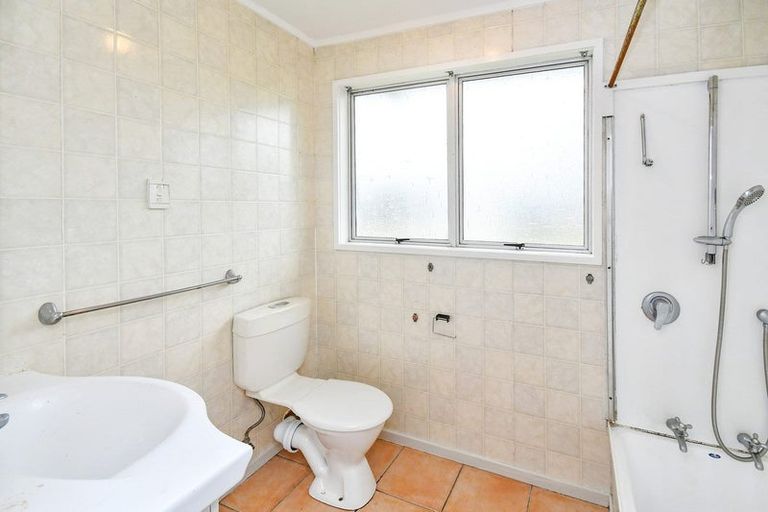 Photo of property in 9 Selsey Lane, Manurewa, Auckland, 2102