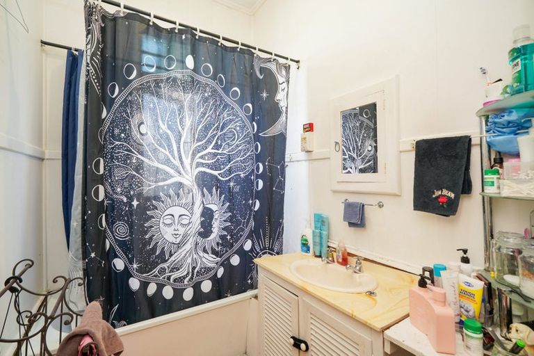 Photo of property in 166 Princes Street, Strathern, Invercargill, 9812