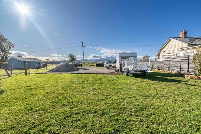 Photo of property in 25 Birchwood Road, Ohai, 9635