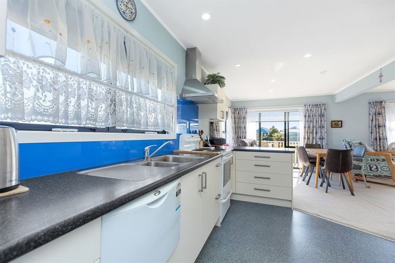 Photo of property in 3 Ngaparaoa Drive, Maketu, Te Puke, 3189