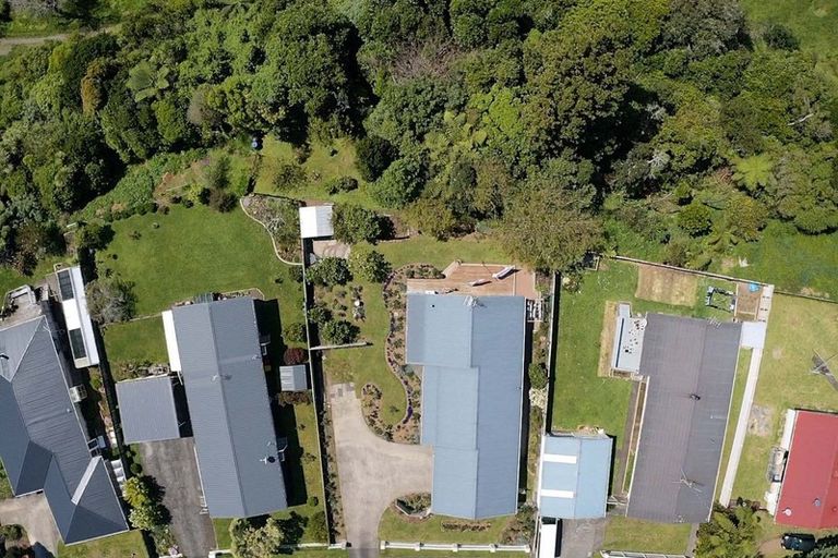 Photo of property in 68 Riversdale Drive, Merrilands, New Plymouth, 4312