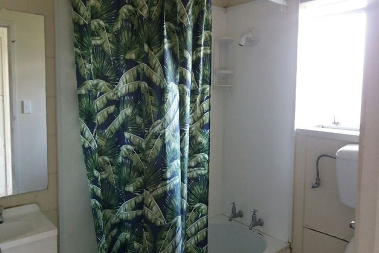 Photo of property in 2/124 Station Road, Papatoetoe, Auckland, 2025