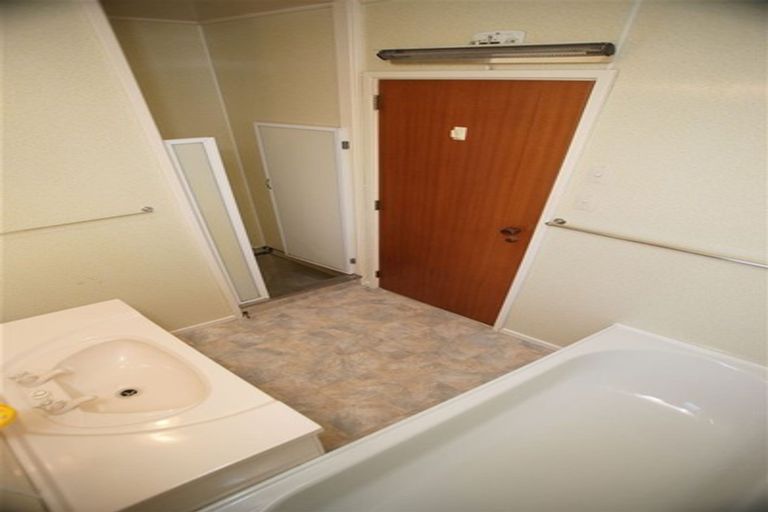 Photo of property in 126 Kippenberger Avenue, Rangiora, 7400