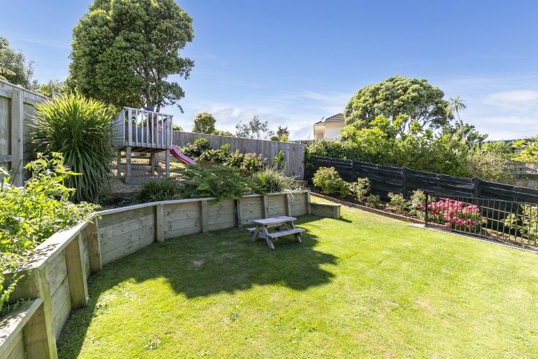 Photo of property in 35 Hudson Street, Island Bay, Wellington, 6023