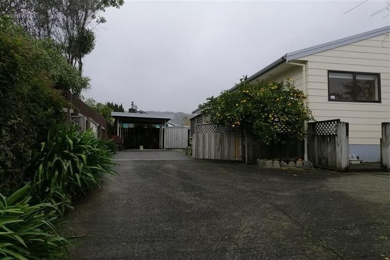 Photo of property in 1082a Fergusson Drive, Clouston Park, Upper Hutt, 5018