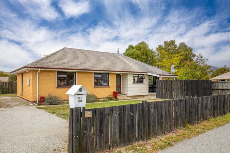 Photo of property in 121 Waenga Drive, Cromwell, 9310