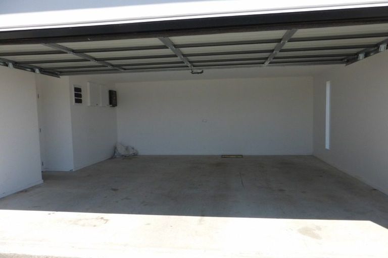 Photo of property in 13 Tommy Street, Pegasus, 7612