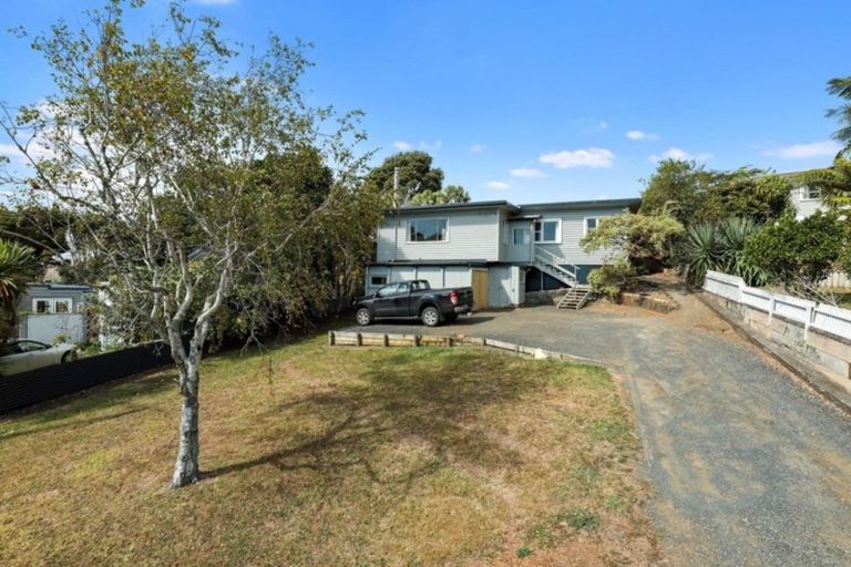 Photo of property in 69 Lorenzen Bay Road, Raglan, 3225