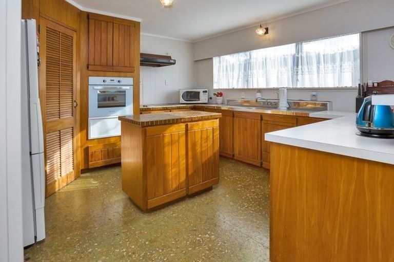 Photo of property in 17 Third Avenue, Avenues, Whangarei, 0110