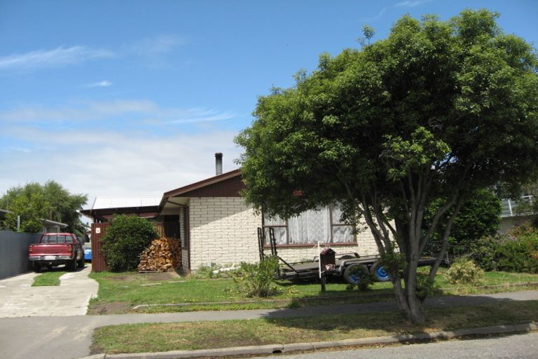 Photo of property in 24 Staffa Street, Woolston, Christchurch, 8062
