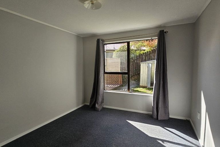 Photo of property in 154 Sievers Grove, Cannons Creek, Porirua, 5024