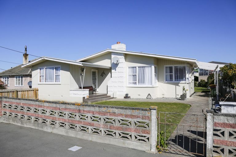 Photo of property in 21 Raglan Street, Oamaru North, Oamaru, 9400