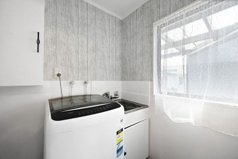 Photo of property in 20 Jasmine Avenue, Dinsdale, Hamilton, 3204