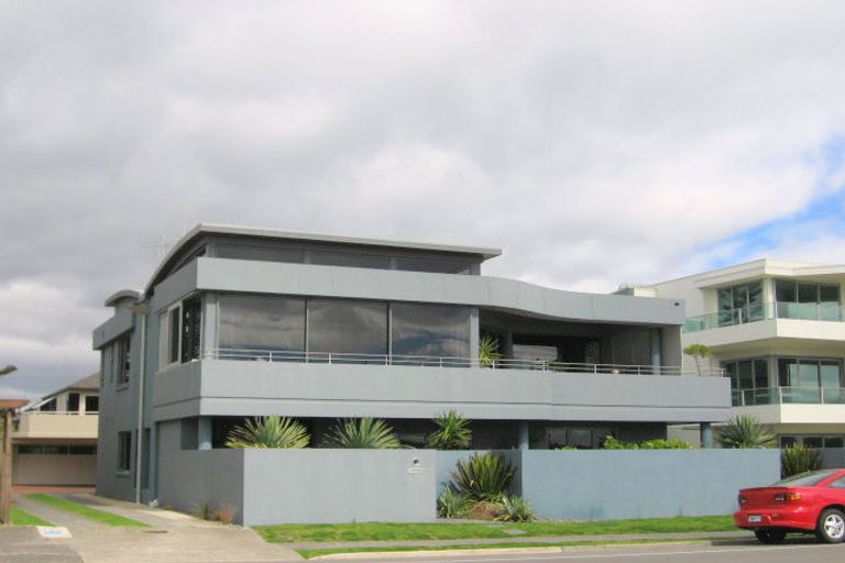 Photo of property in 140 Marine Parade, Mount Maunganui, 3116