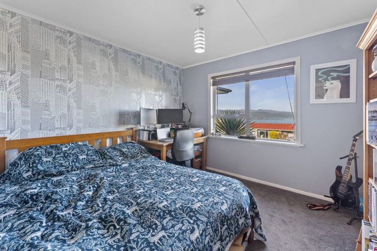 Photo of property in 24 Acacia Avenue, Maungaraki, Lower Hutt, 5010