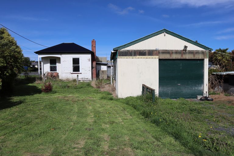 Photo of property in 5 Clark Street, Owaka, 9535