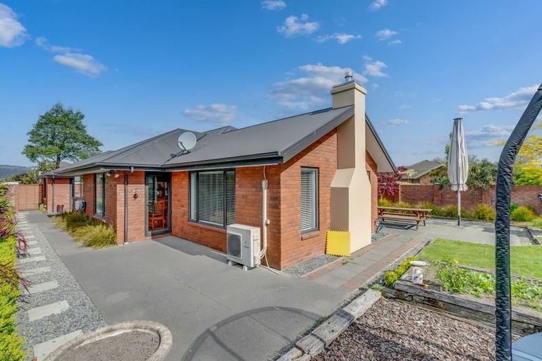 Photo of property in 2 Burbank Drive, Aidanfield, Christchurch, 8025