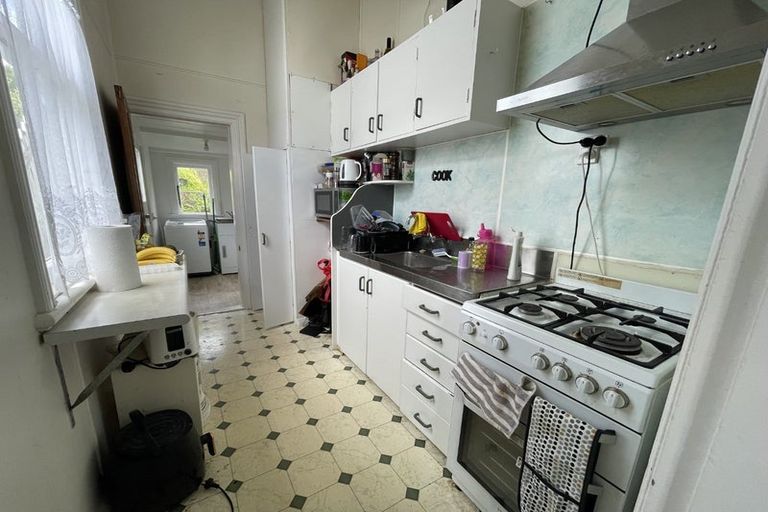 Photo of property in 68 Wright Street, Mount Cook, Wellington, 6021