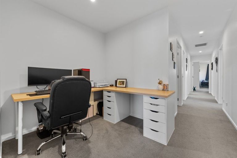 Photo of property in 10 Mangaotuku Lane, Whalers Gate, New Plymouth, 4310