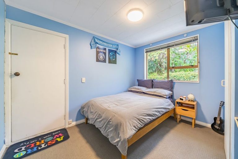 Photo of property in 14b Forest Road, Pinehaven, Upper Hutt, 5019