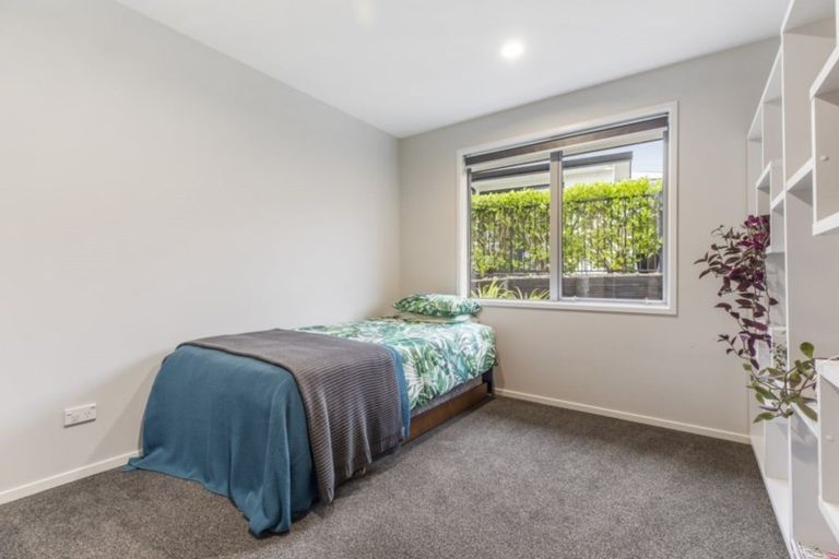Photo of property in 126 Oteki Park Drive, Welcome Bay, Tauranga, 3112